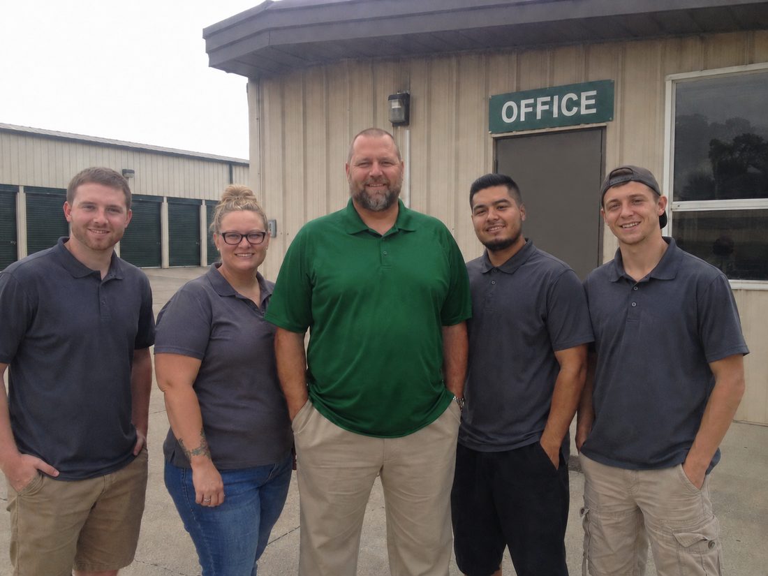 Pest control professionals in Noblesville, IN